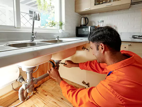 Why Choose Country Club Plumbers for Plumbers for Frozen Pipes in Country Club, FL?